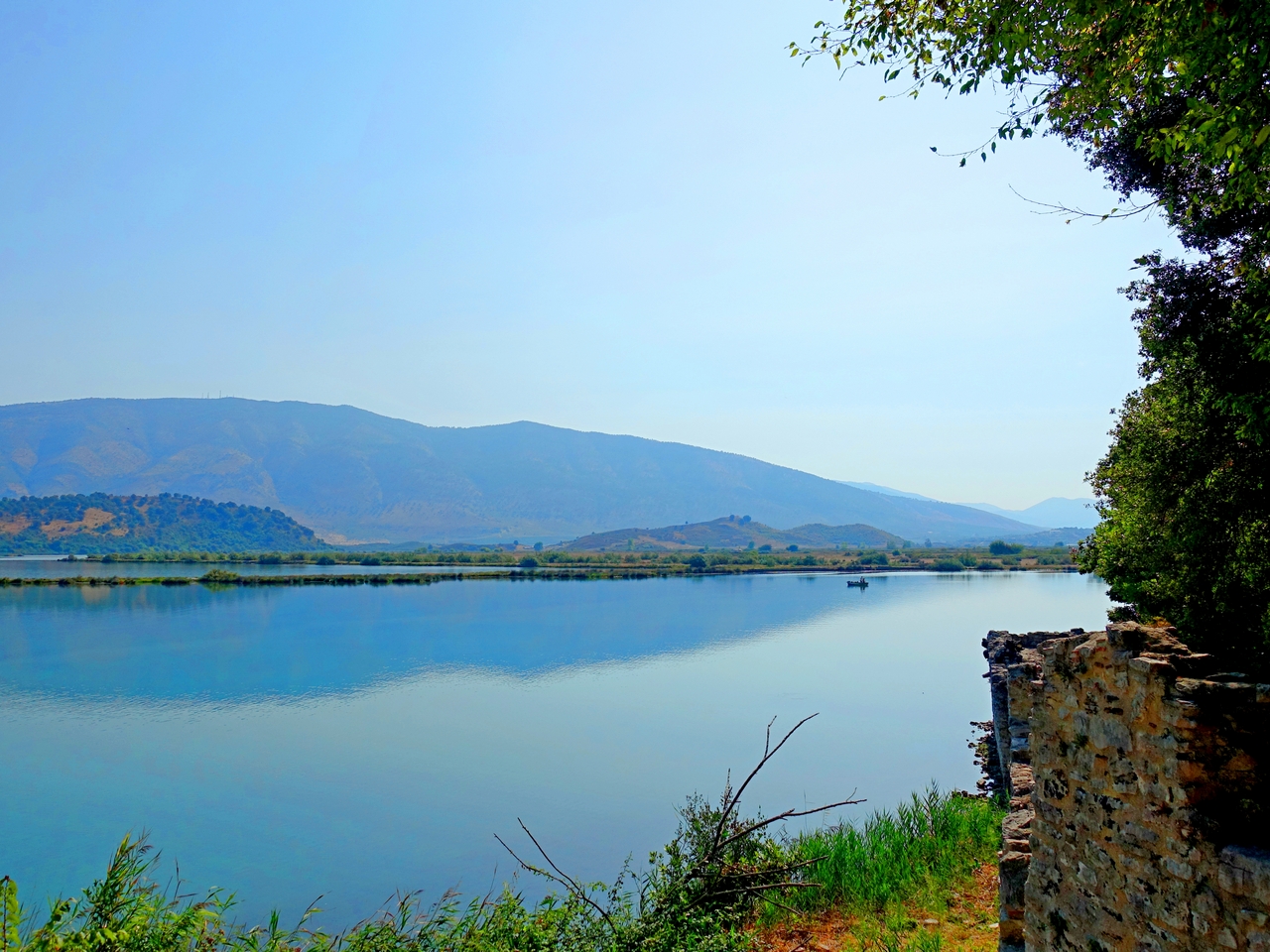 albany-lake-butrint